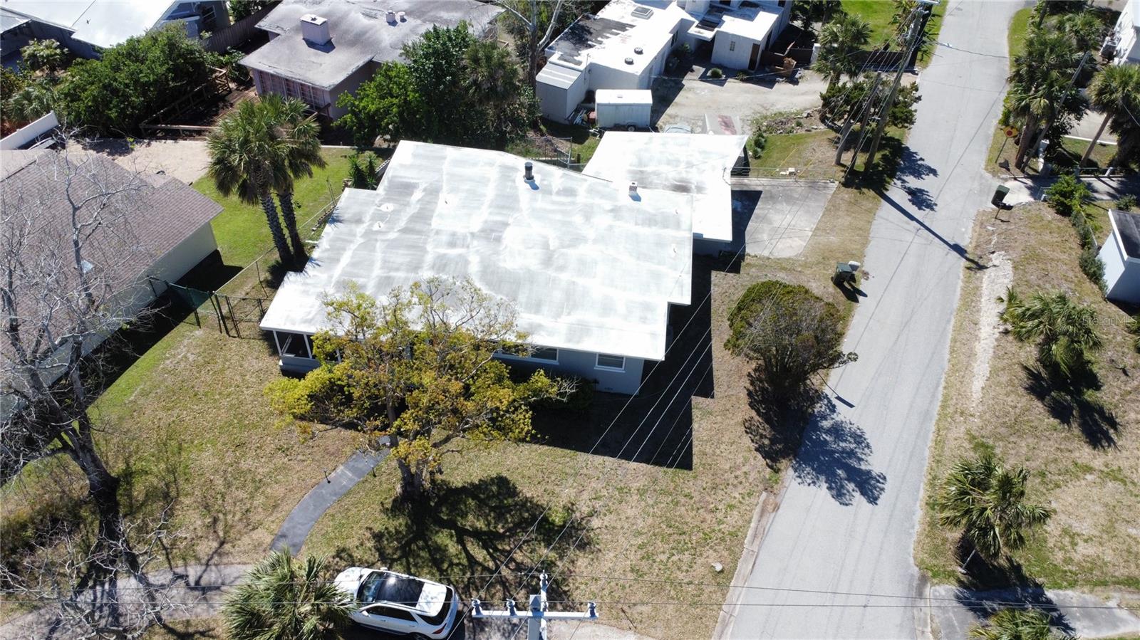DODGE TERRACE - Residential Lease