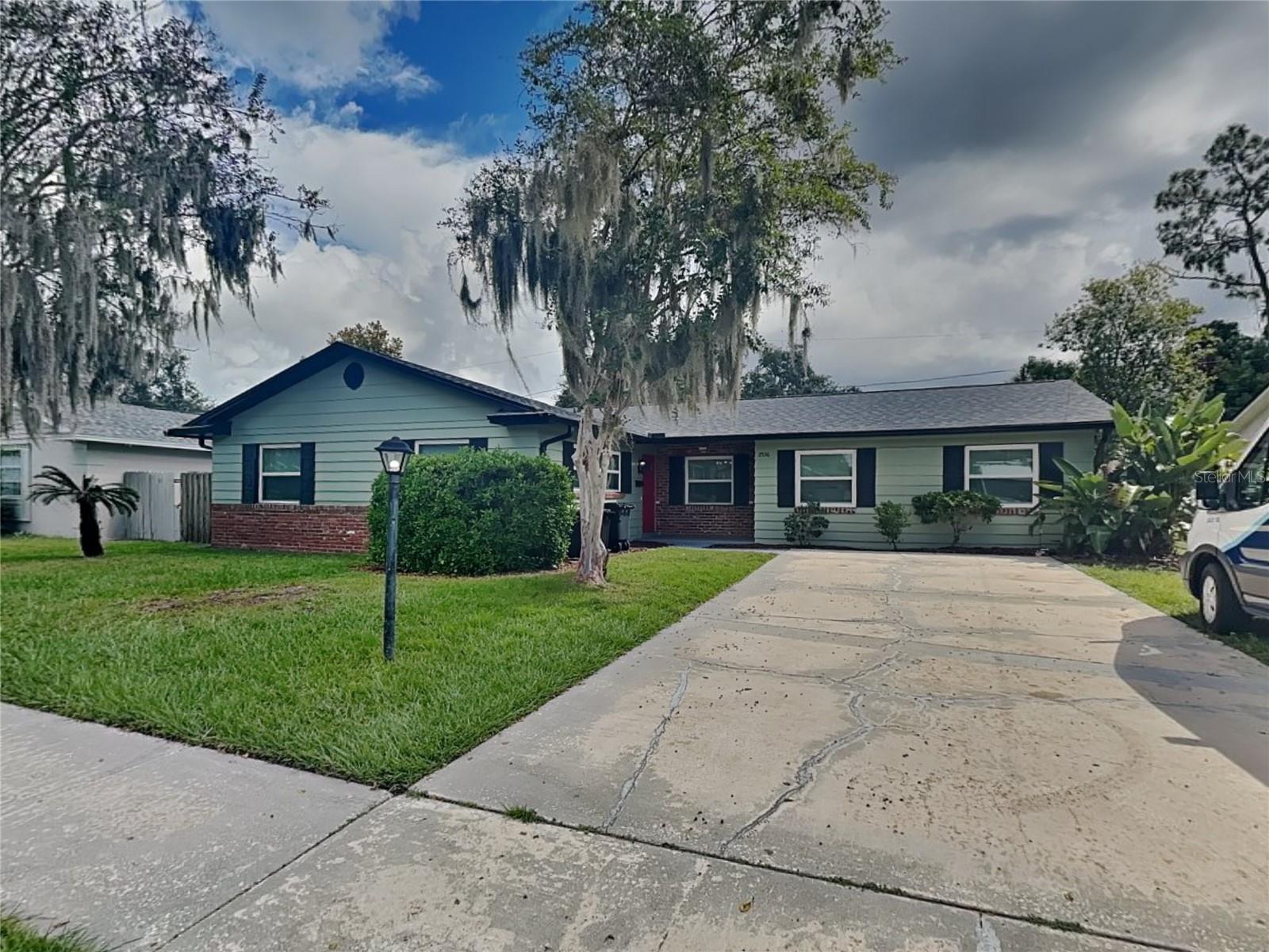 EASTBROOK SUB UNIT 10 - Residential Lease