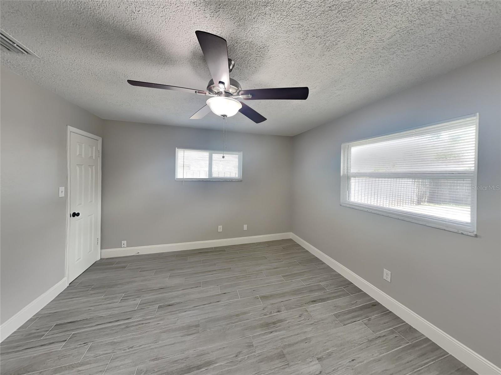 EASTBROOK SUB UNIT 10 - Residential Lease