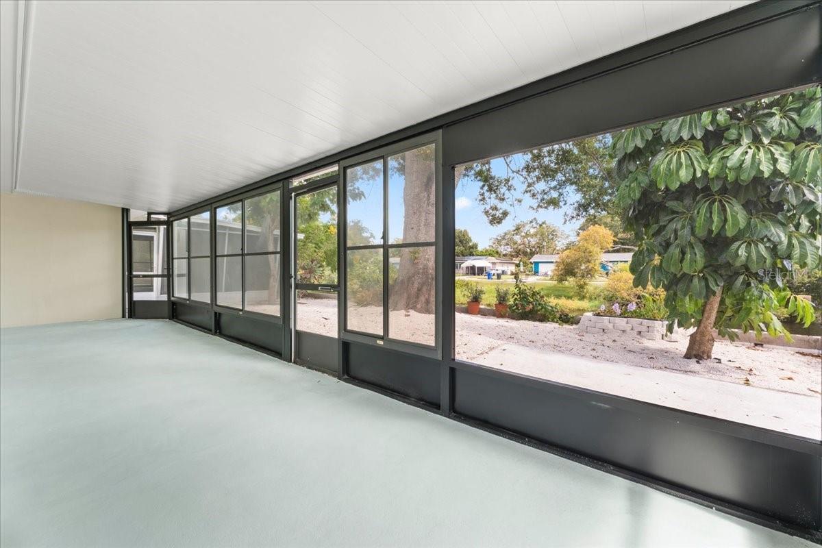 SUNNY RIDGE 1ST ADD - Residential
