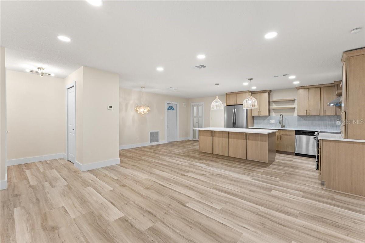 SUNNY RIDGE 1ST ADD - Residential
