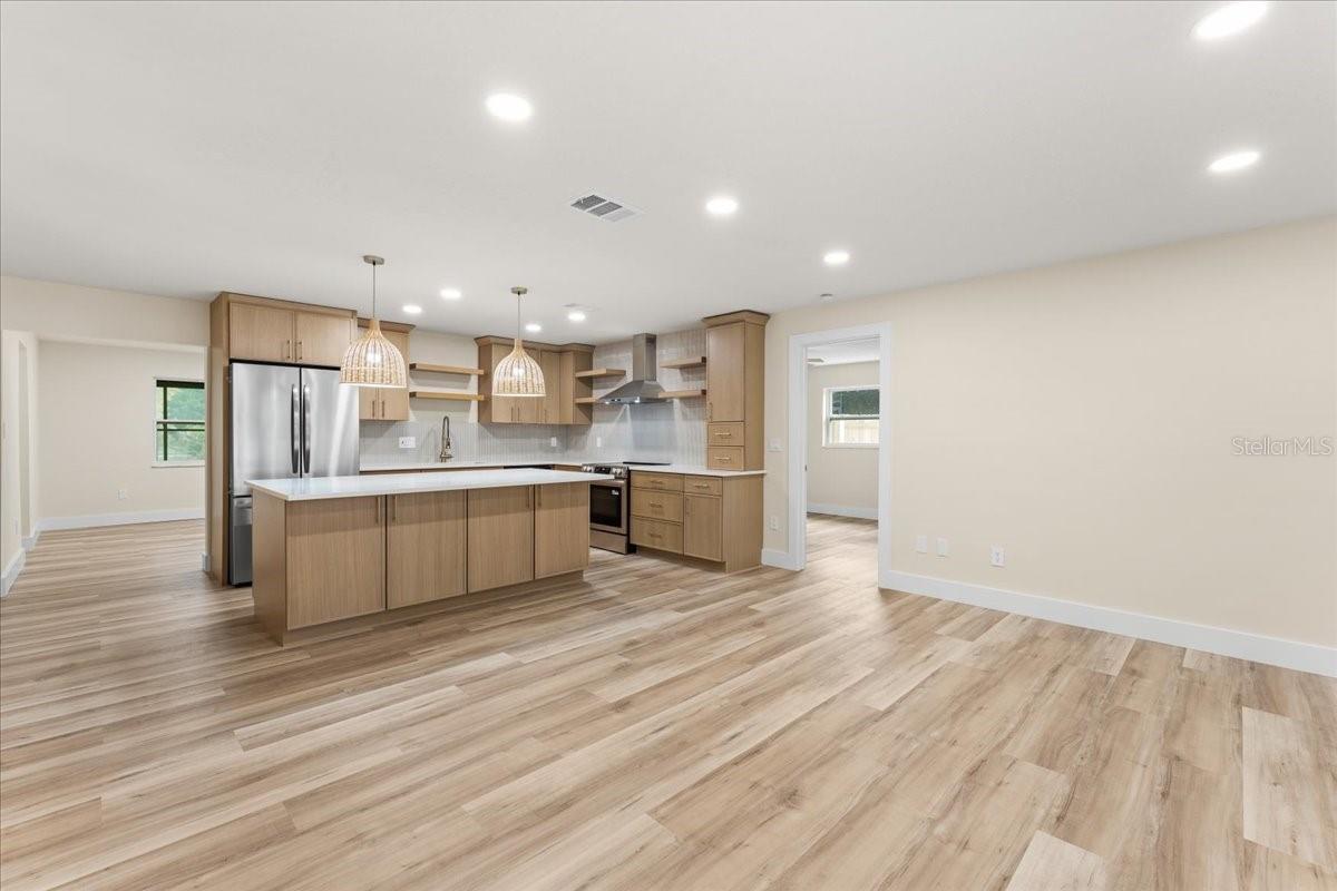 SUNNY RIDGE 1ST ADD - Residential