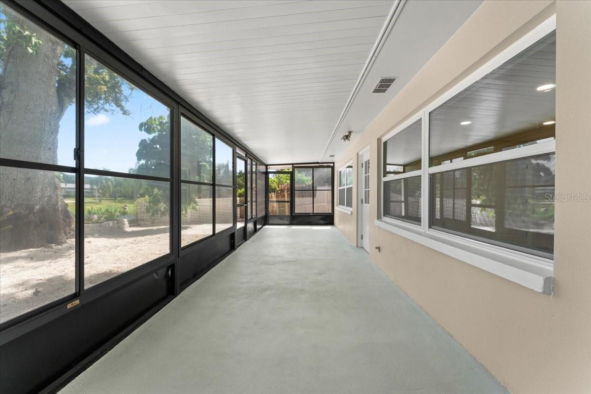 SUNNY RIDGE 1ST ADD - Residential