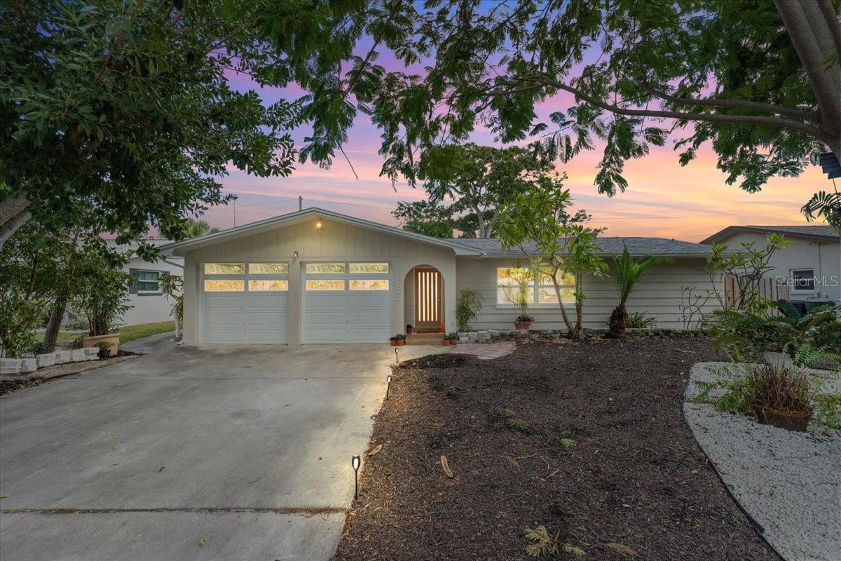 SUNNY RIDGE 1ST ADD - Residential