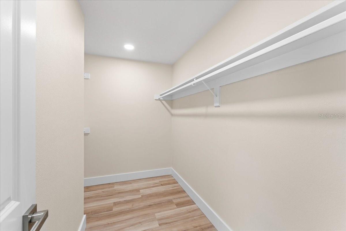 SUNNY RIDGE 1ST ADD - Residential