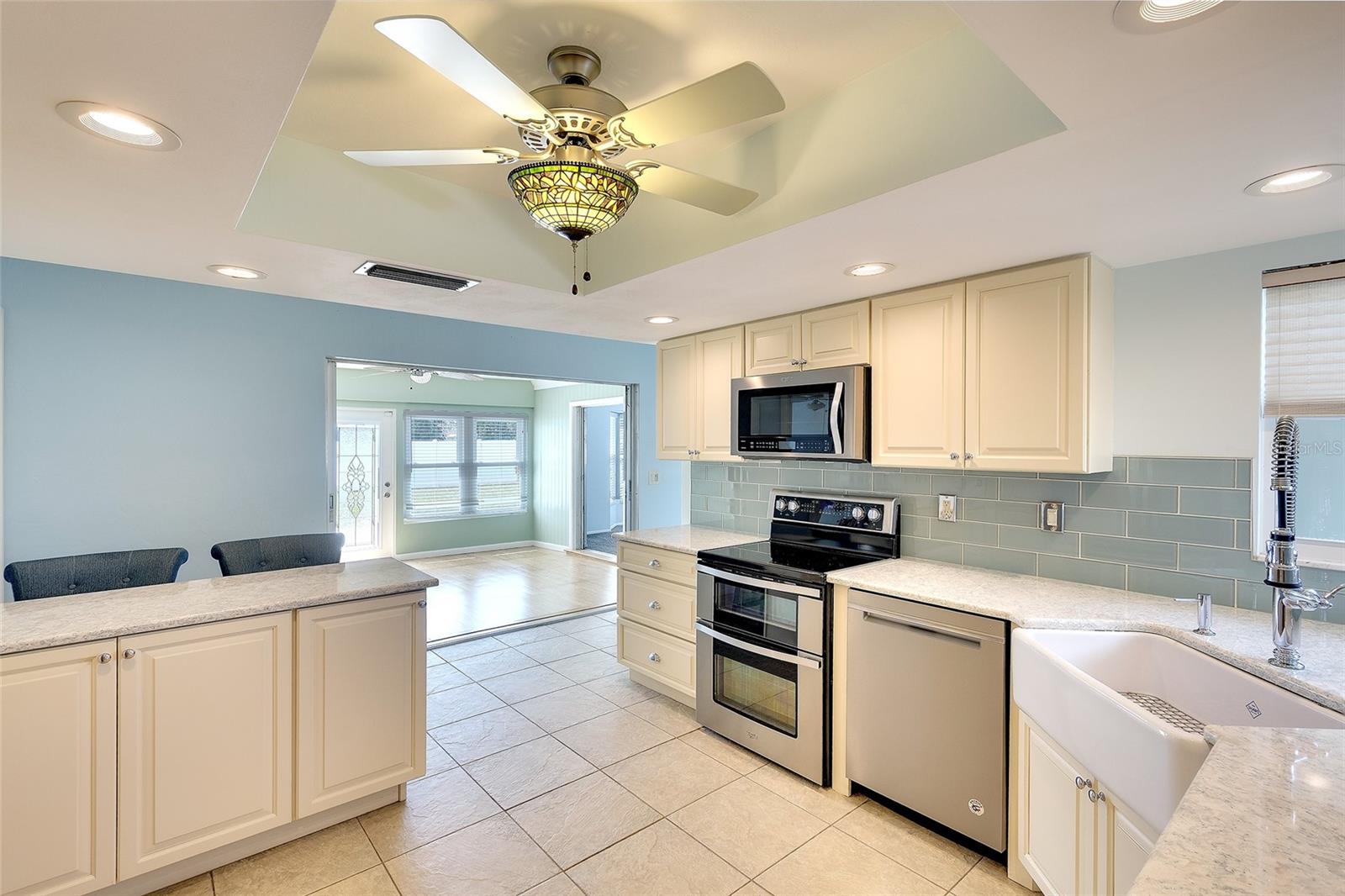 VILLAGE GREEN OF BRADENTON - Residential