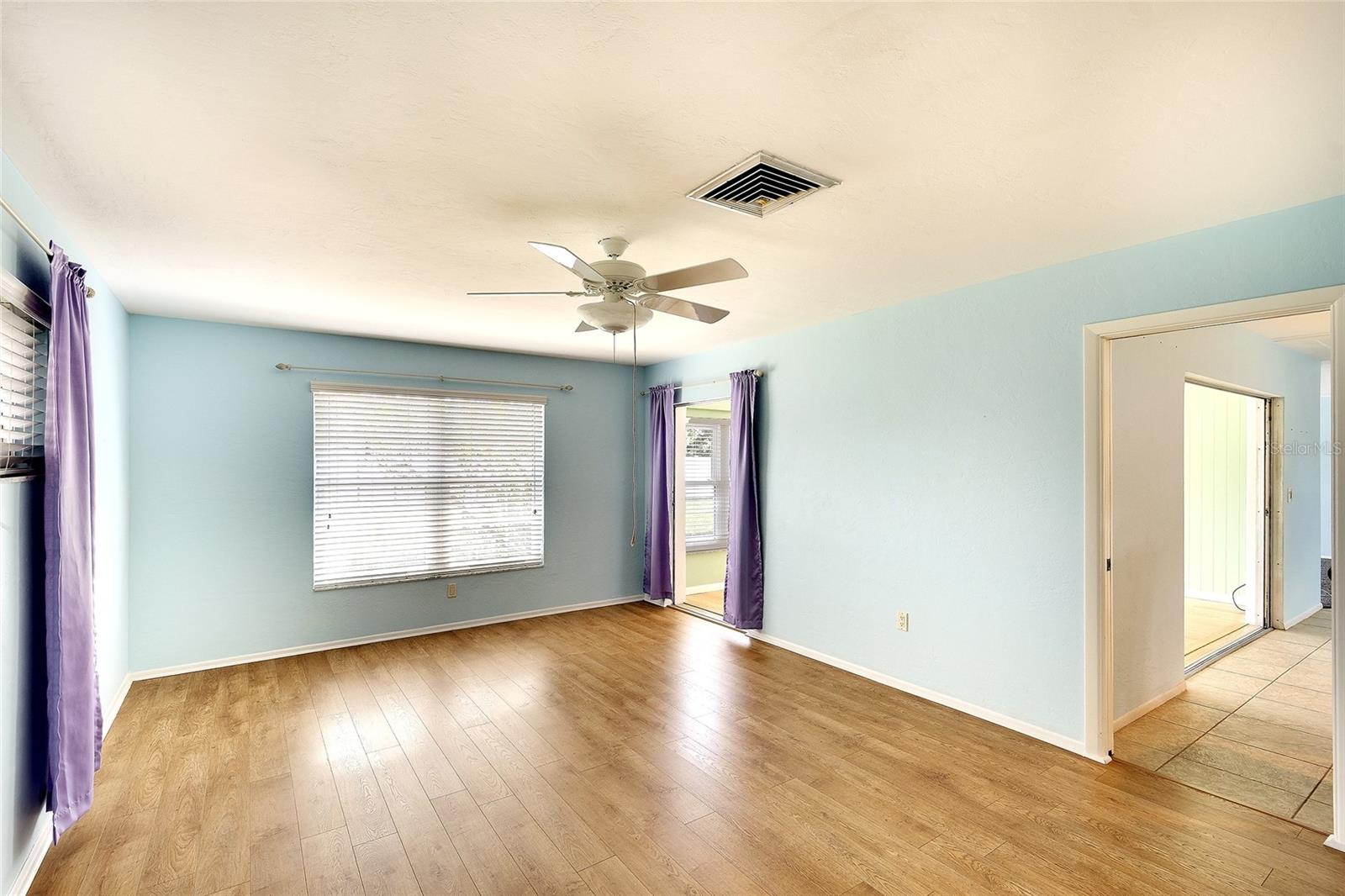 VILLAGE GREEN OF BRADENTON - Residential