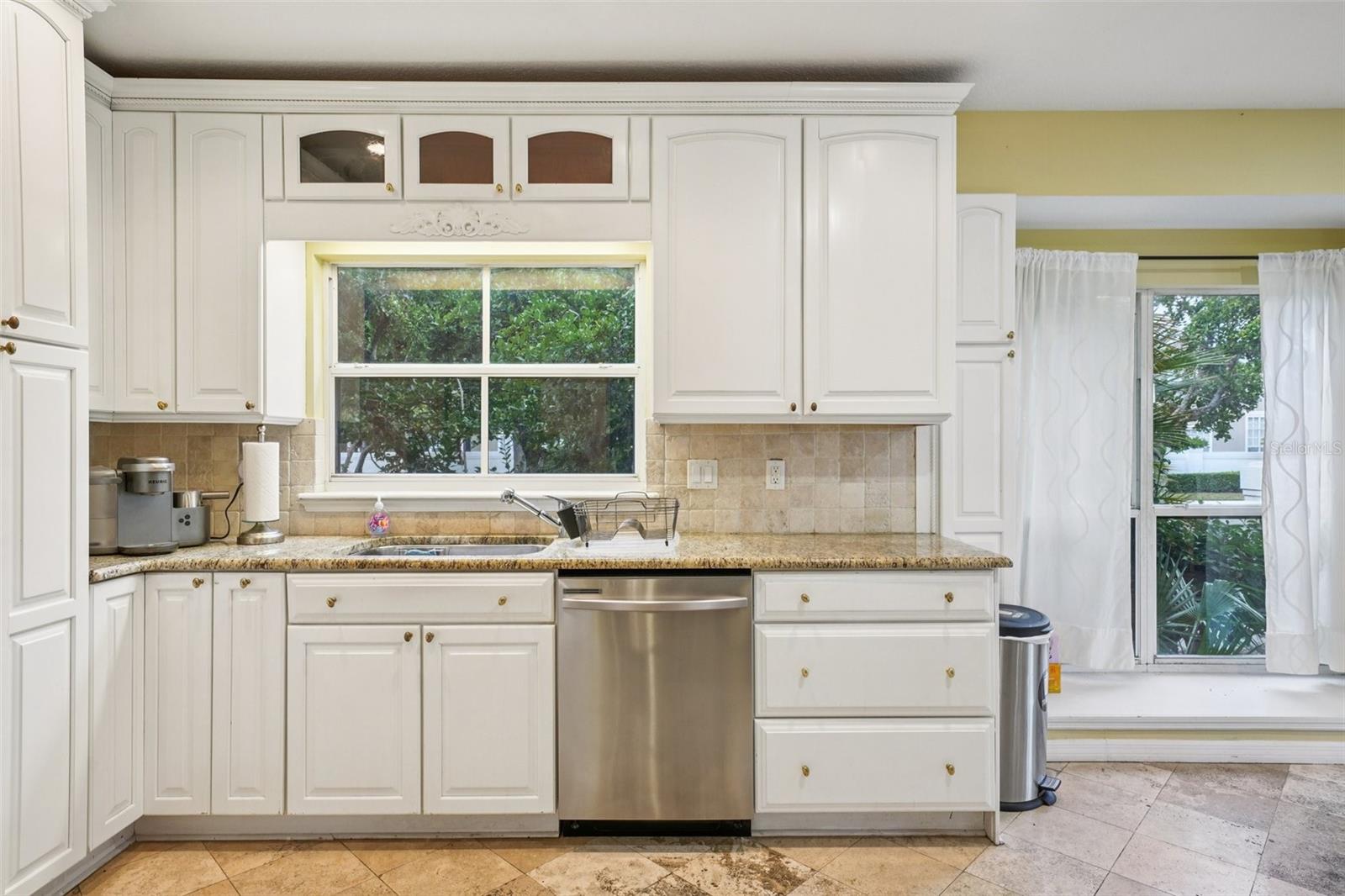 HARBOR HOMES PH ONE - Residential