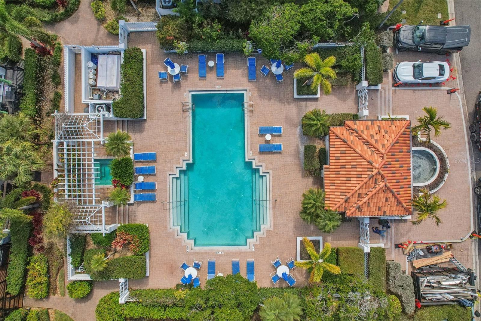 HARBOR HOMES PH ONE - Residential