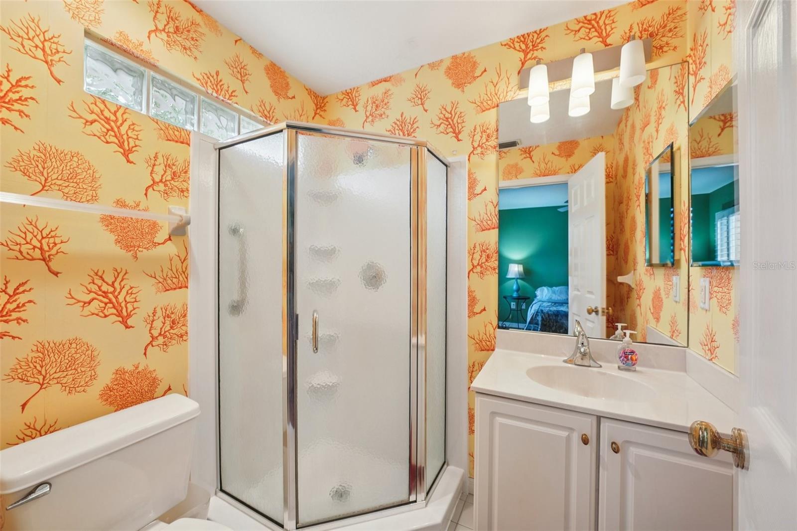 HARBOR HOMES PH ONE - Residential