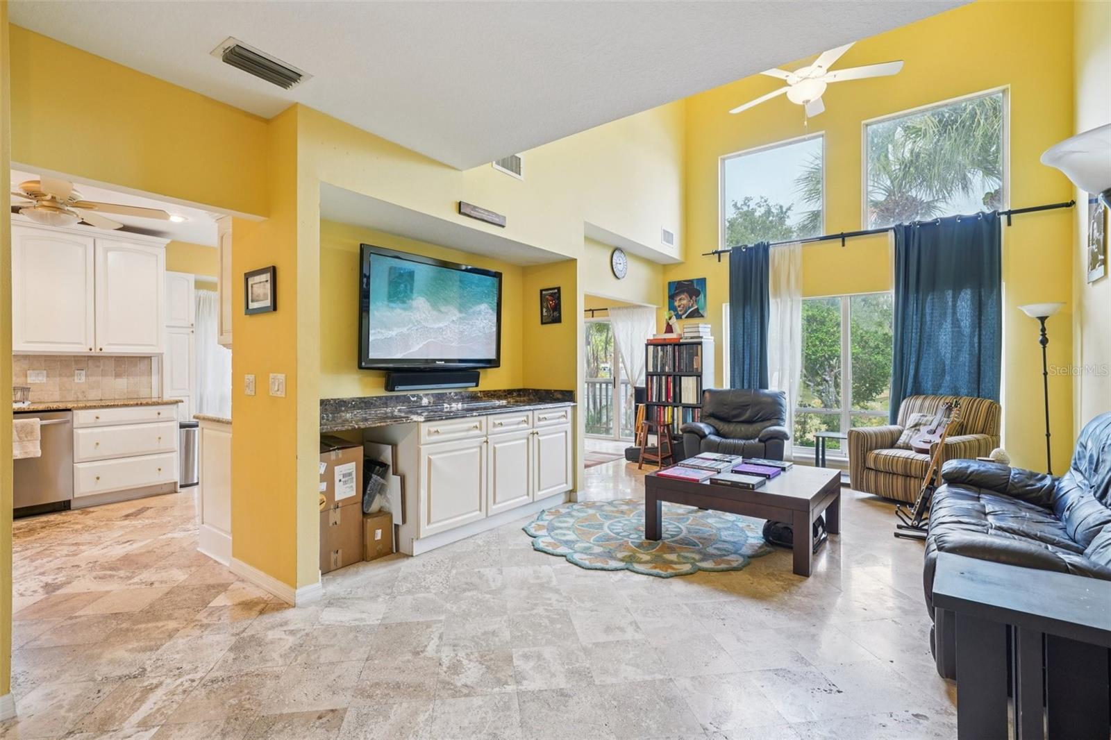 HARBOR HOMES PH ONE - Residential