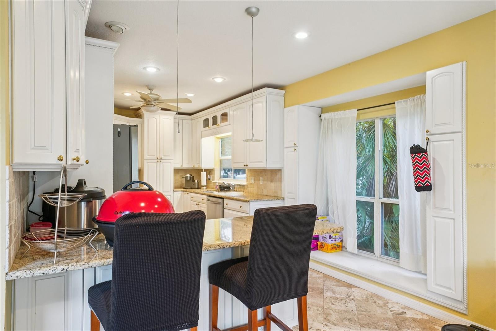 HARBOR HOMES PH ONE - Residential