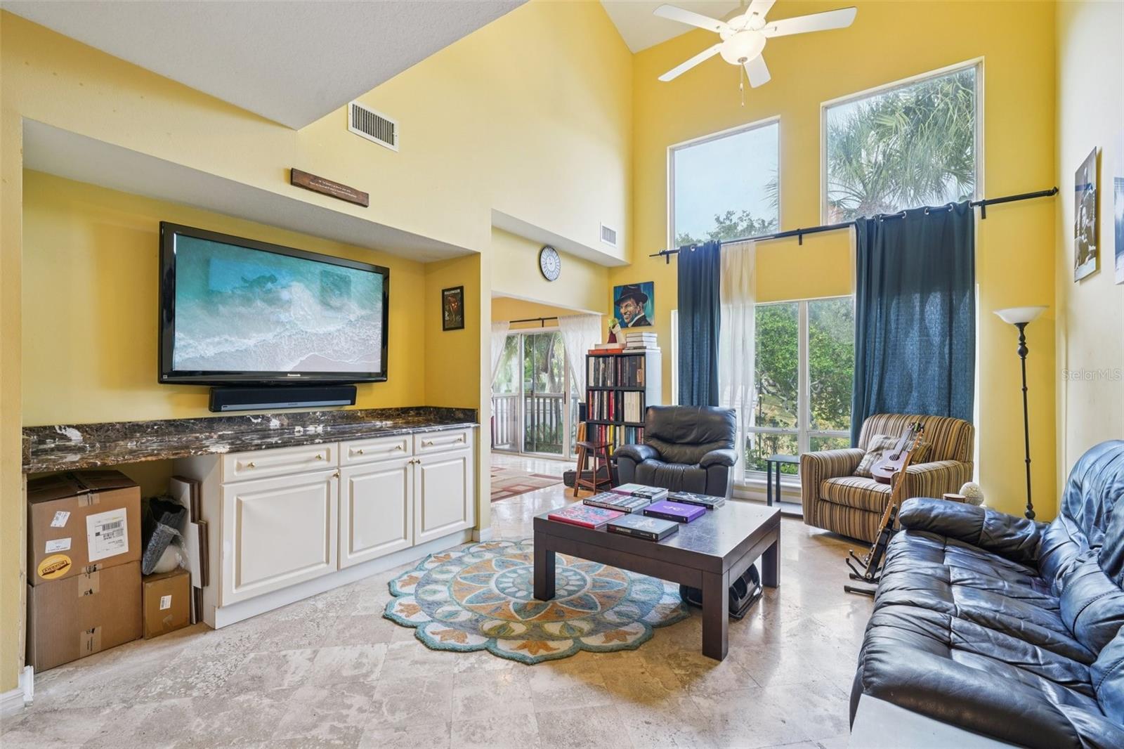 HARBOR HOMES PH ONE - Residential