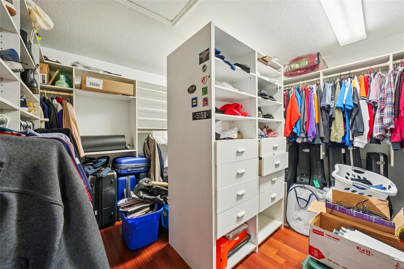 HARBOR HOMES PH ONE - Residential