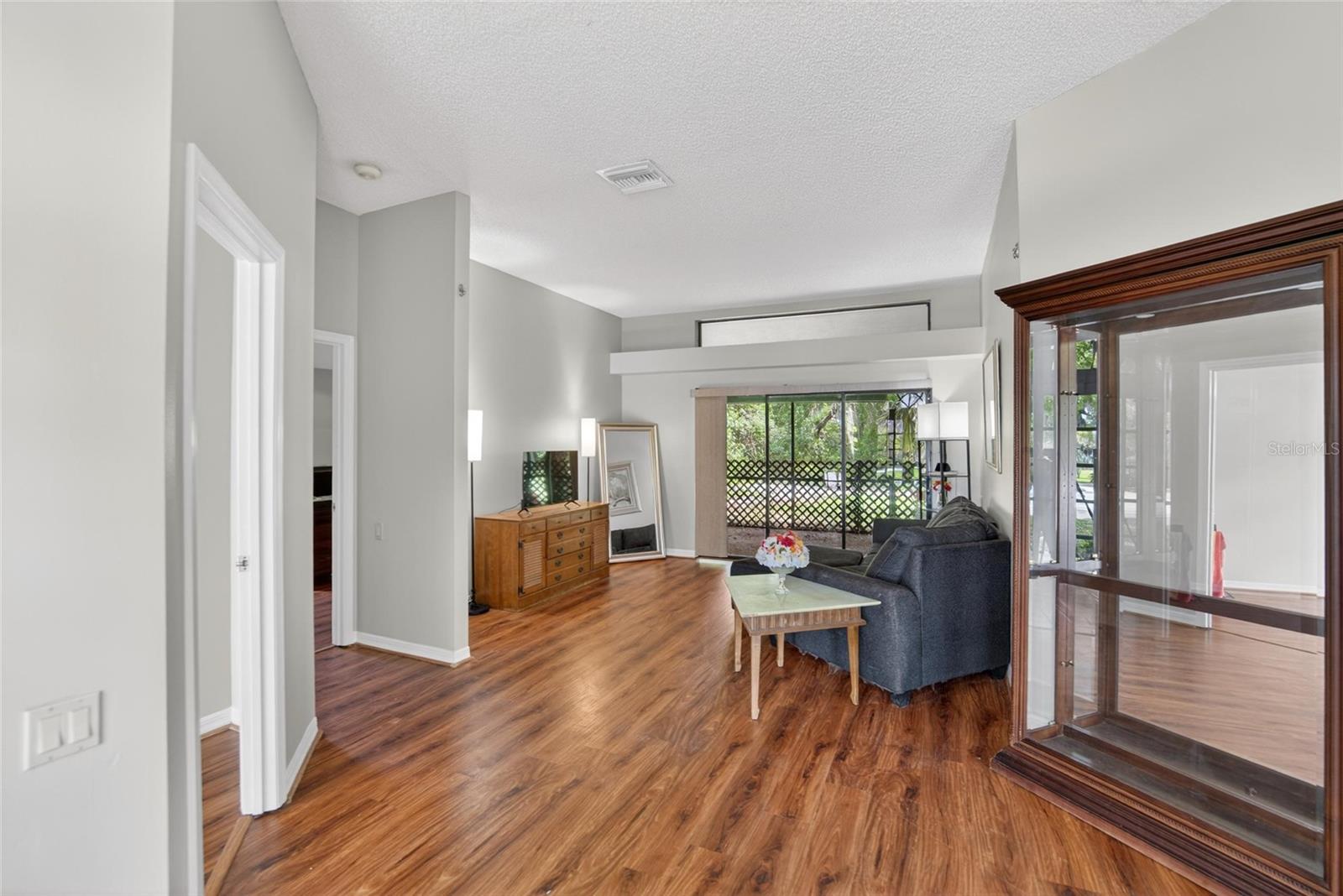 2904 PINE CLUB DRIVE