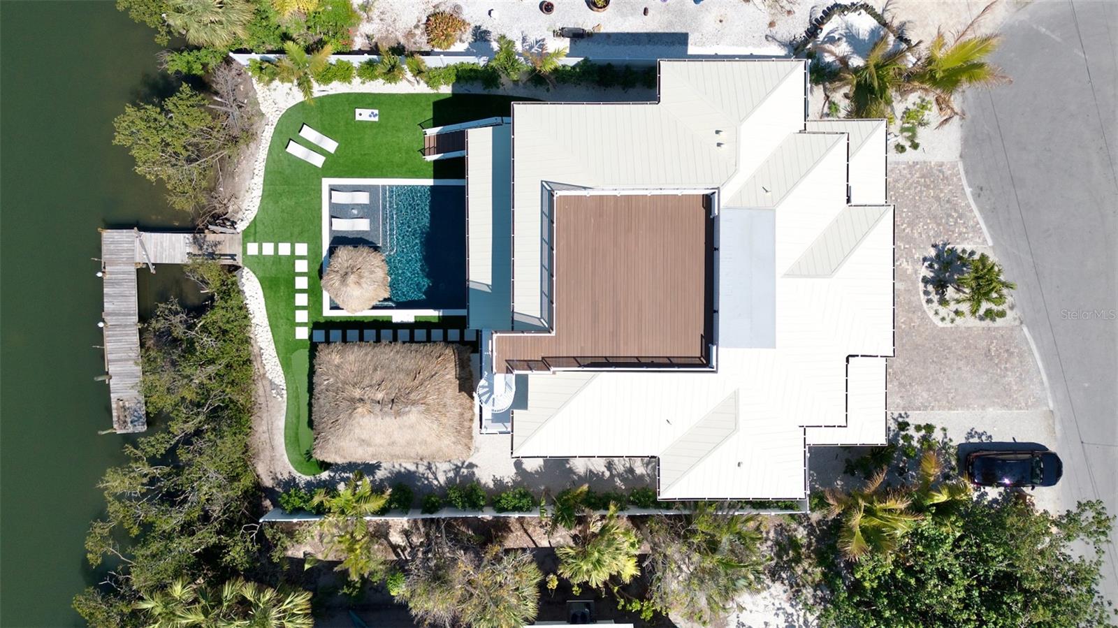 244 WILLOW AVENUE