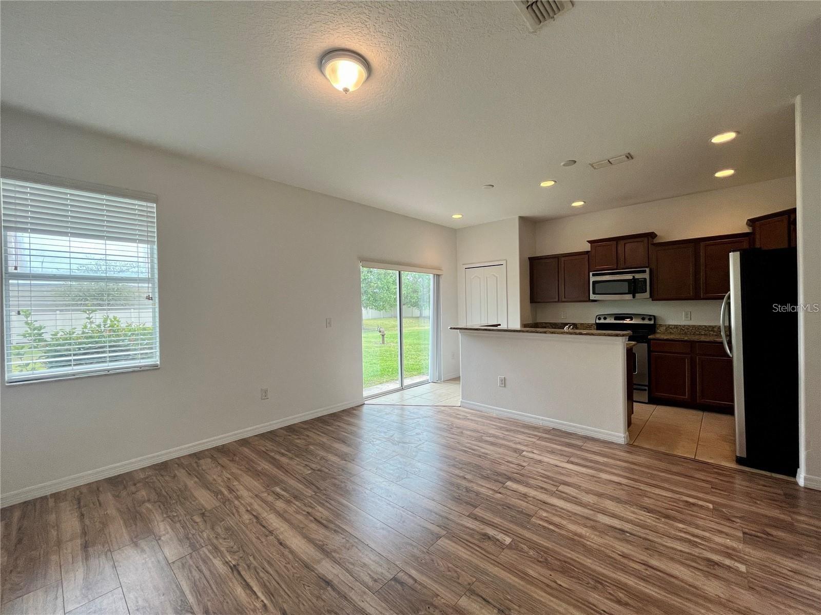 SAVANNAH LNDGS - Residential Lease