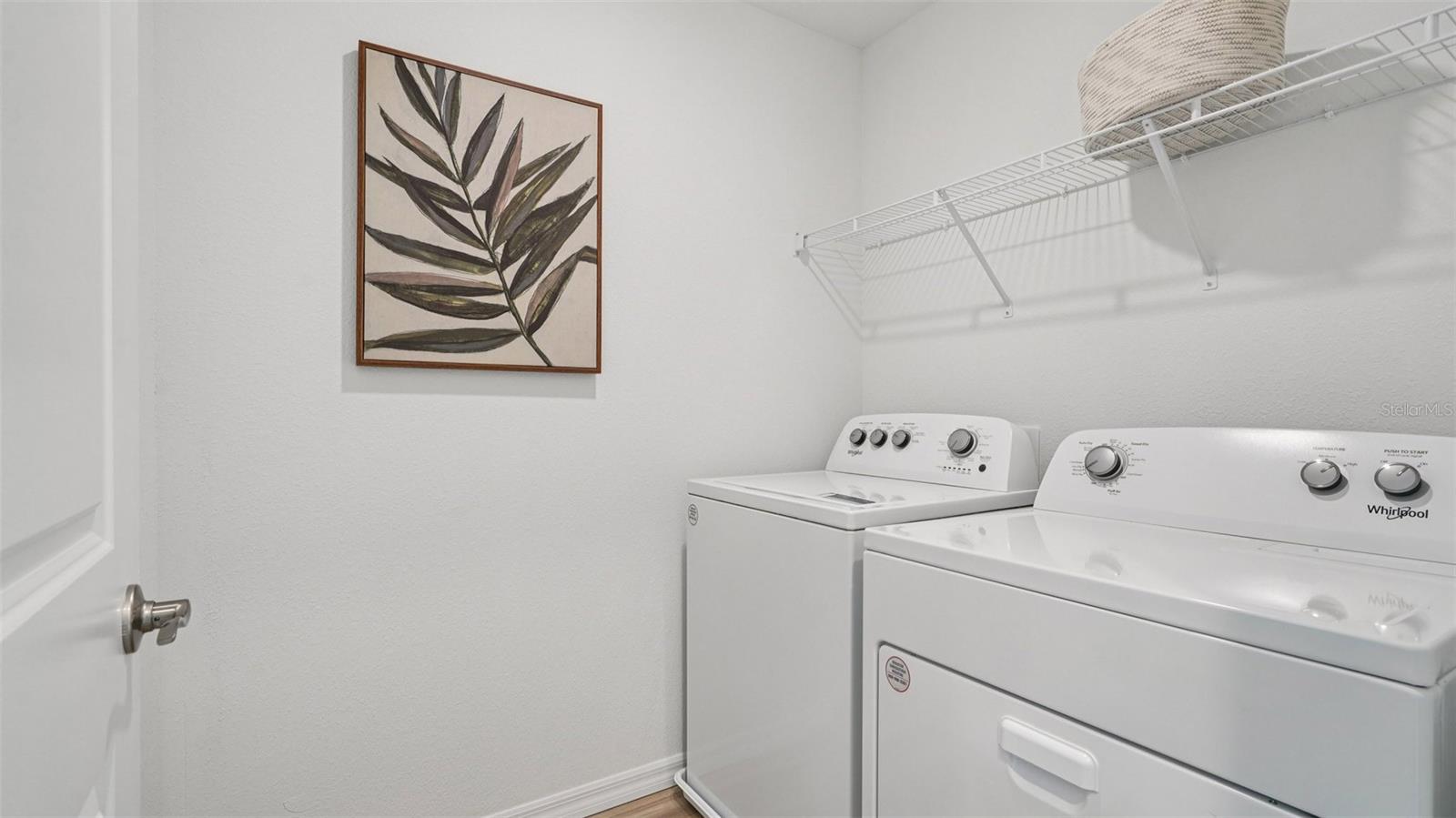 AVALON WOODS - Residential