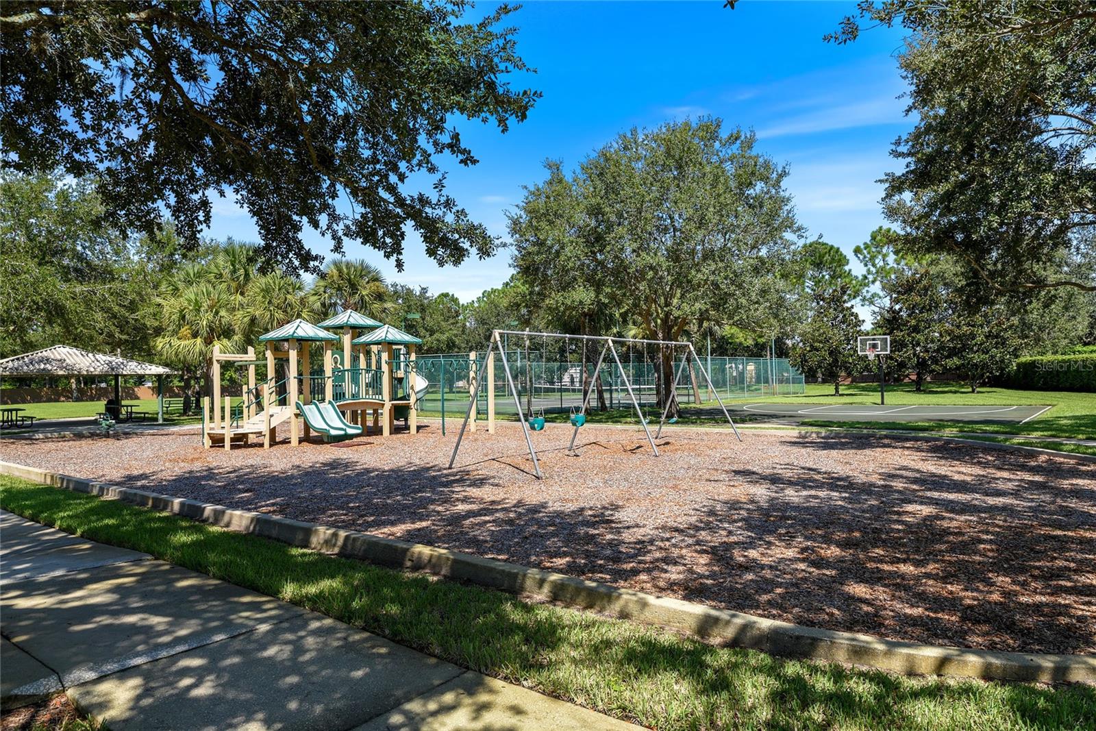 TILDENS GROVE - Residential