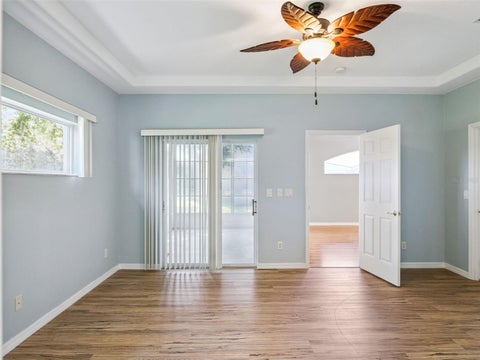 Tiny photo for 4519 Inverness Drive, Leesburg, FL 34748 (MLS # G5112943)