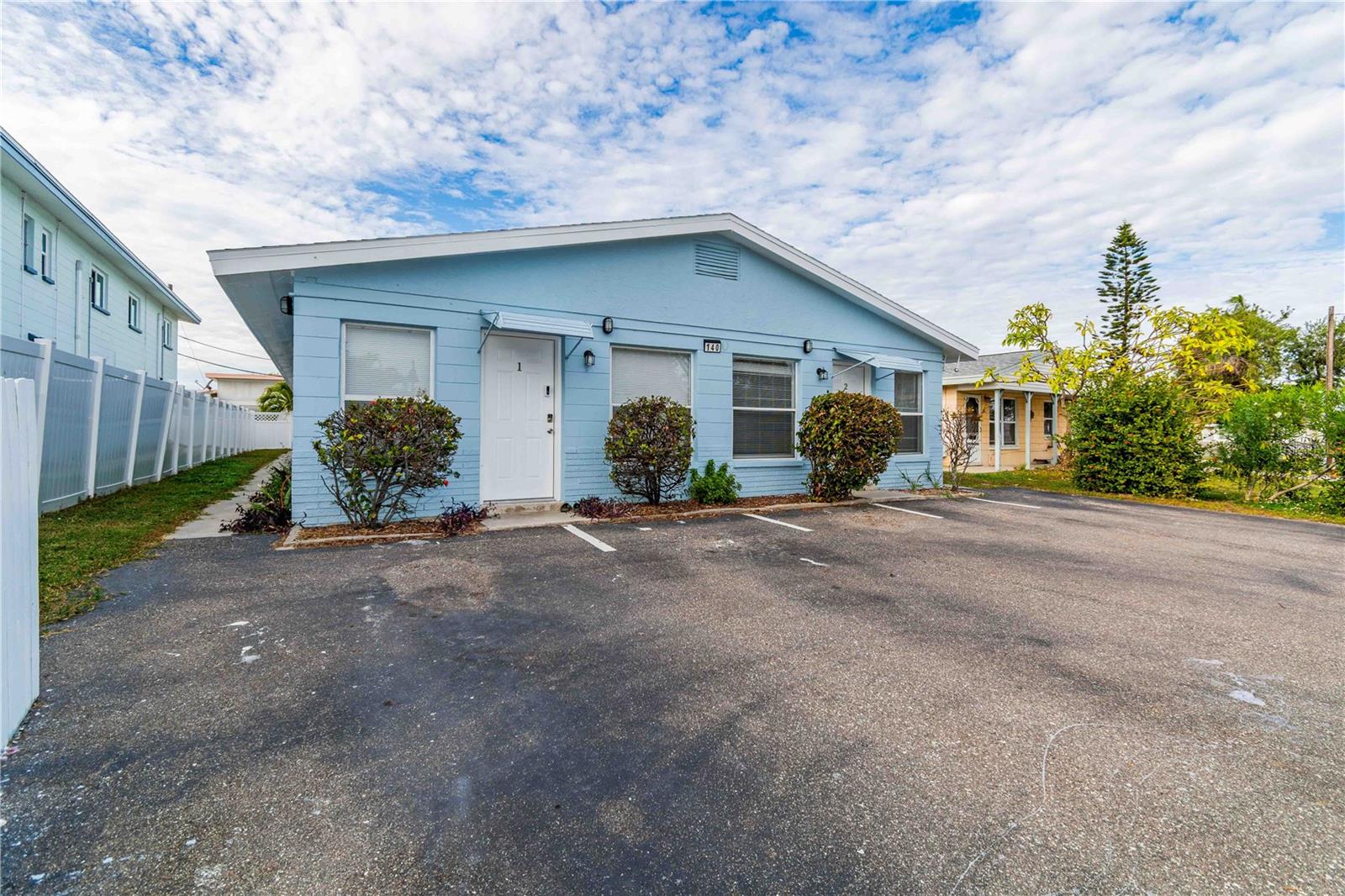 ISLE OF PALMS - Residential Lease