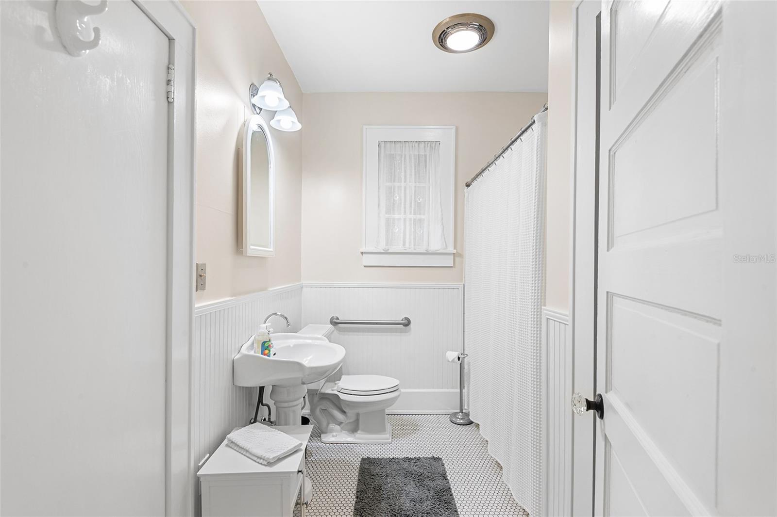 ALDORO PARK ADD - Residential