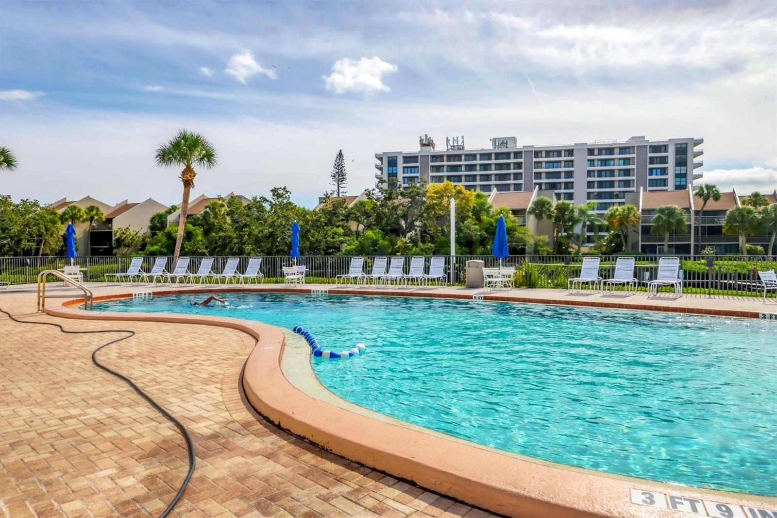 MIDNIGHT COVE II - Residential