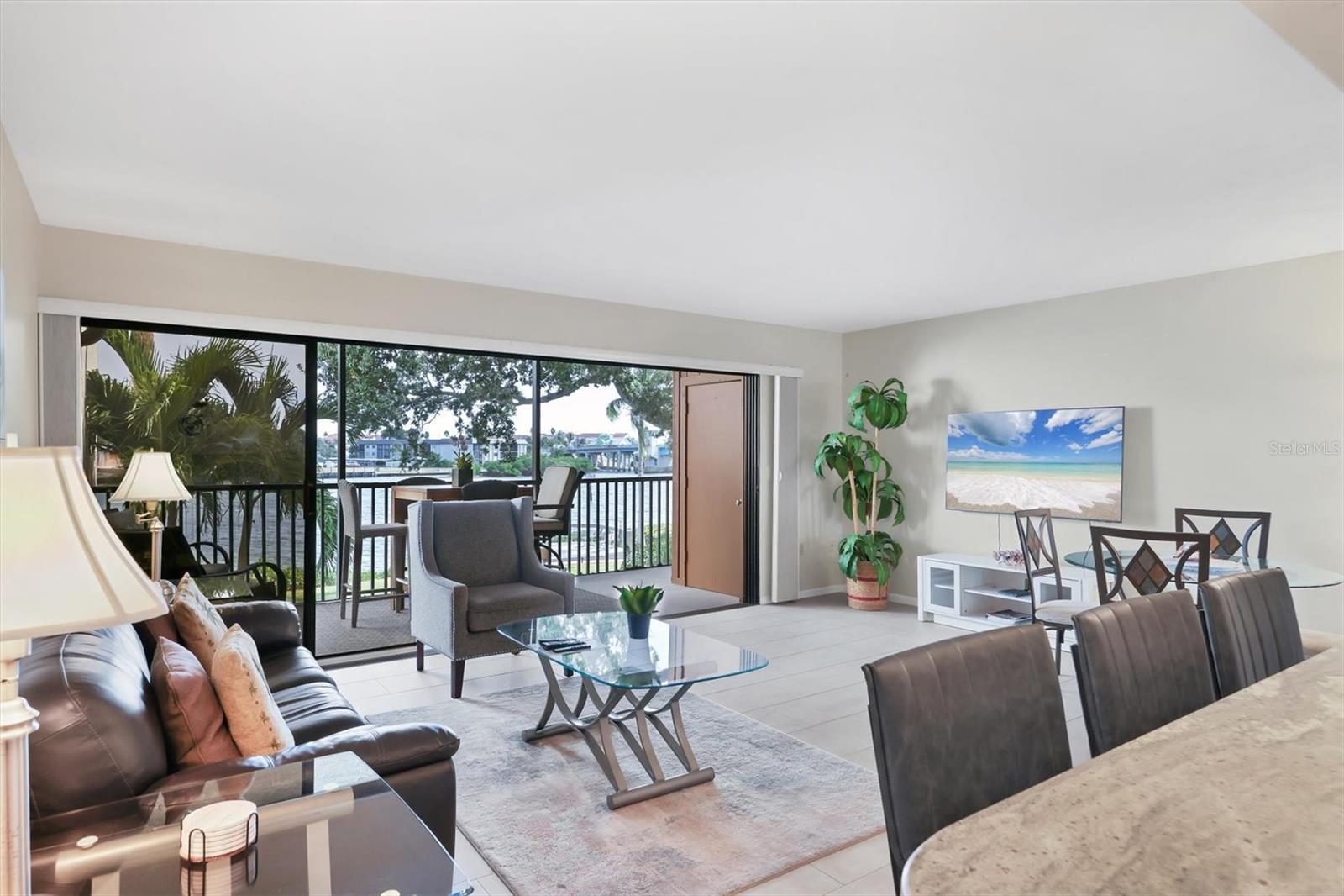 MIDNIGHT COVE II - Residential