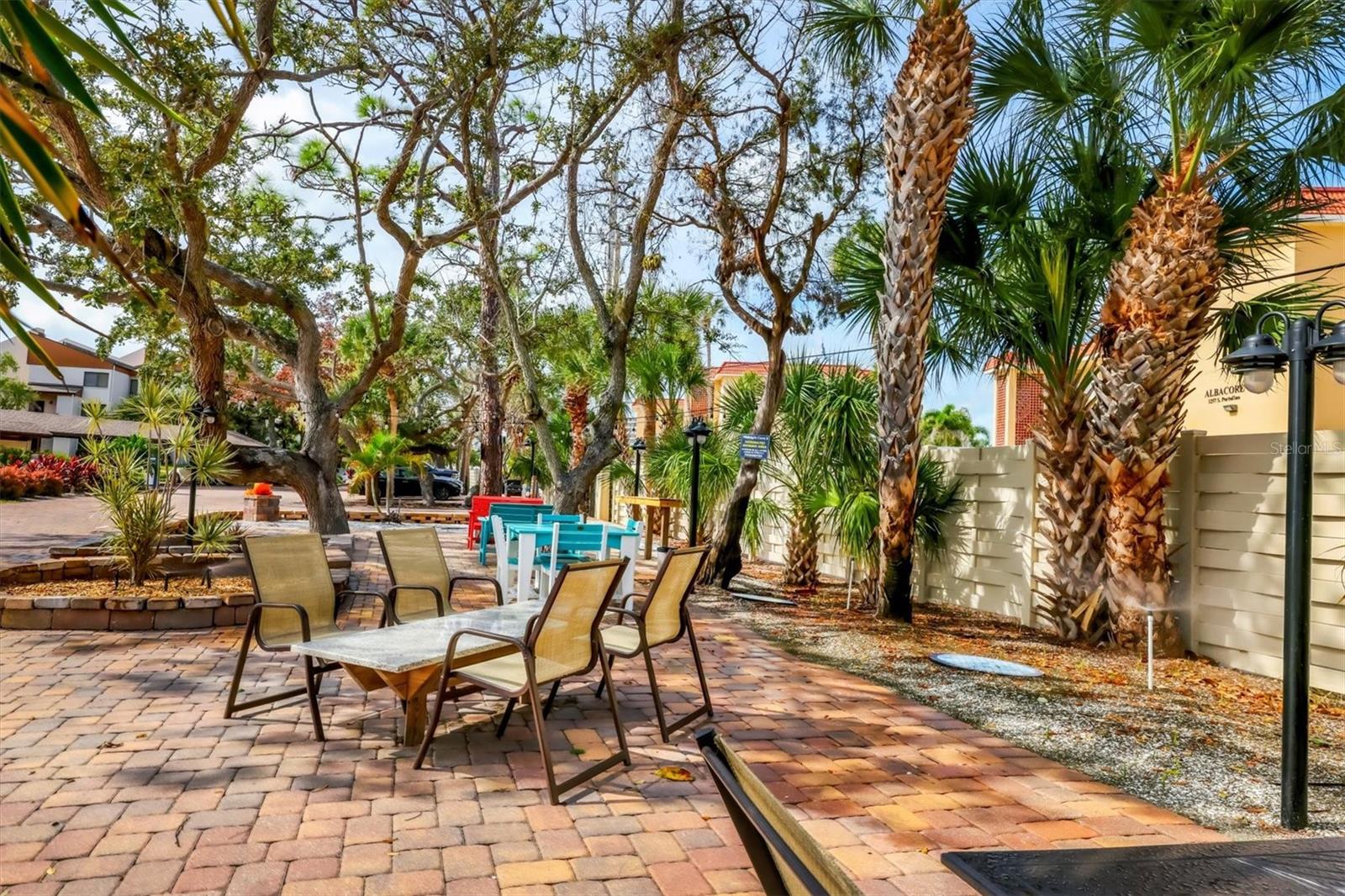 MIDNIGHT COVE II - Residential