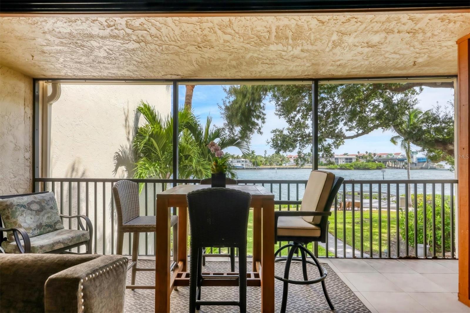 MIDNIGHT COVE II - Residential