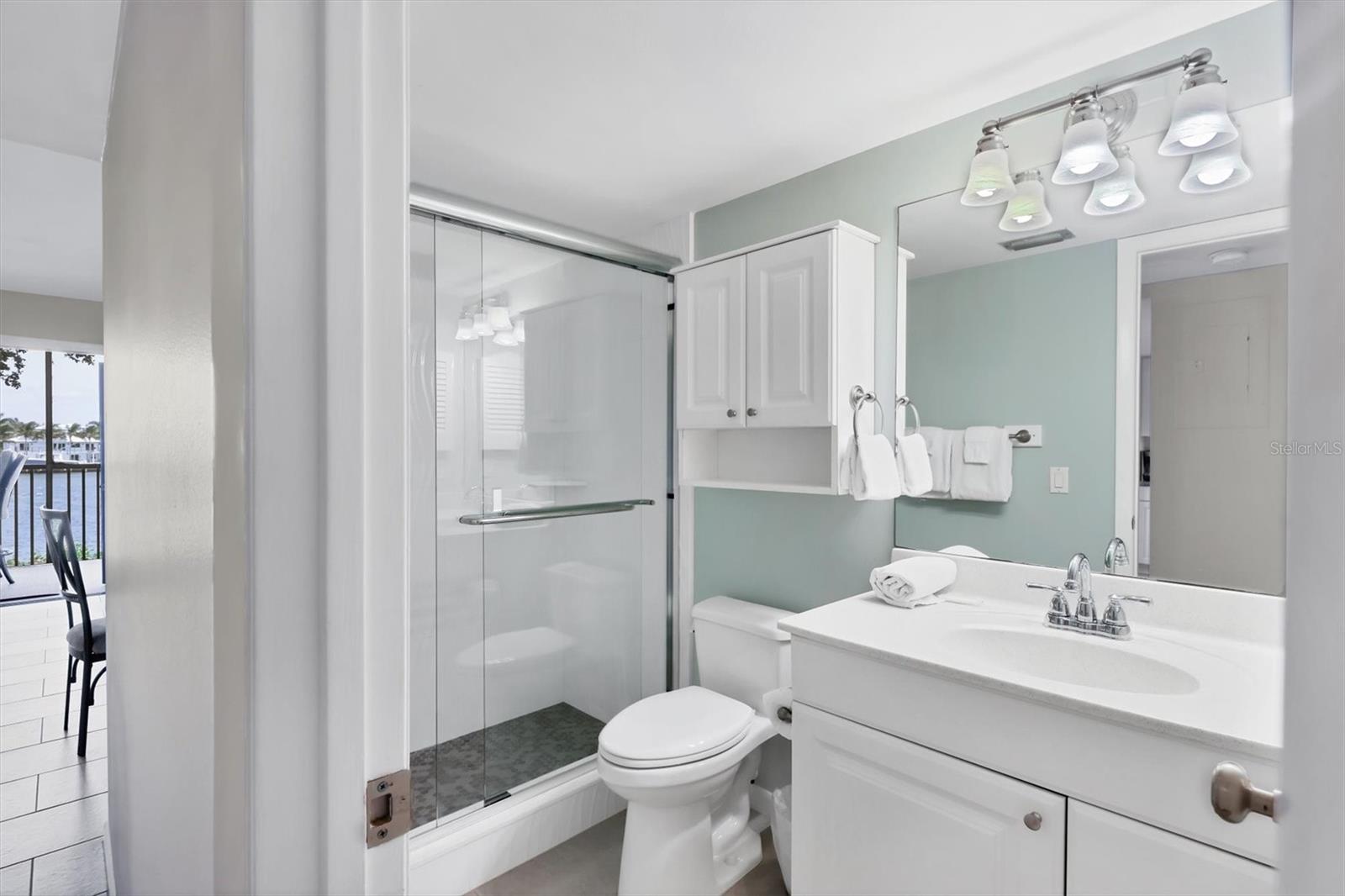 MIDNIGHT COVE II - Residential