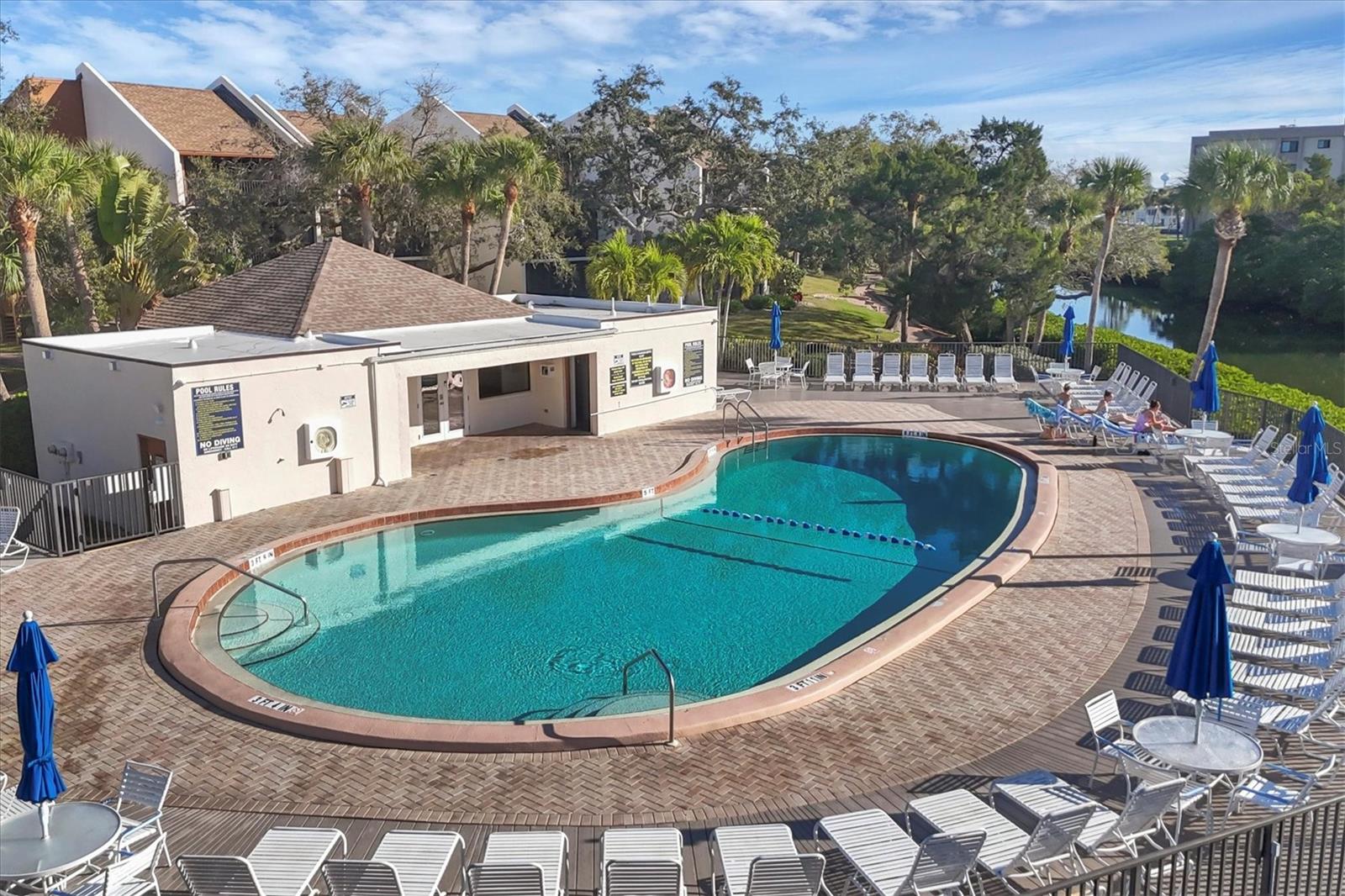 MIDNIGHT COVE II - Residential