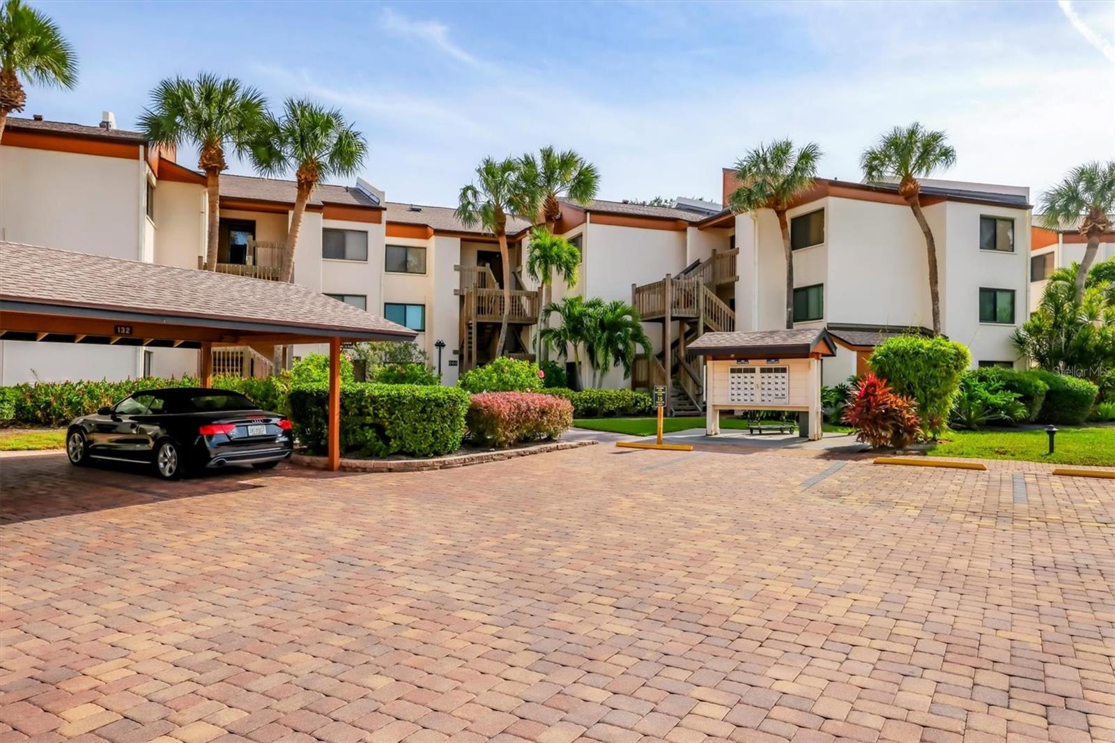 1900 COVE II PLACE 127