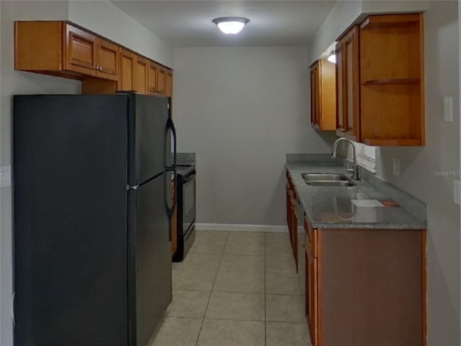 WOODBERY ESTATES - Residential Lease