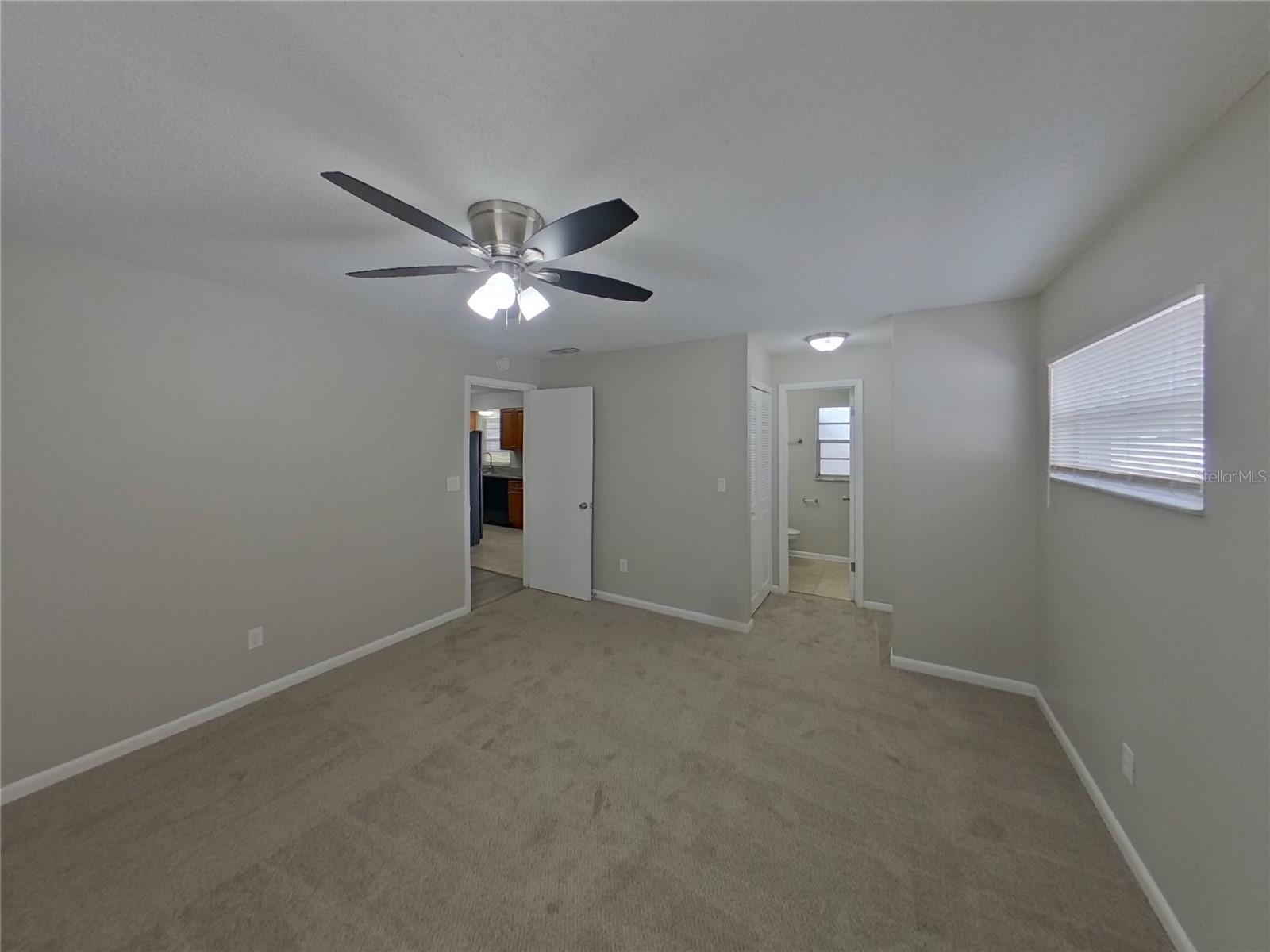 WOODBERY ESTATES - Residential Lease