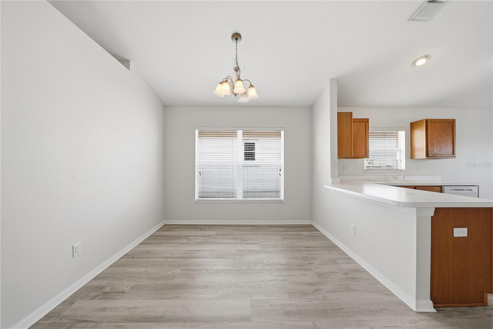 BRIDGEWATER PH 03 - Residential Lease