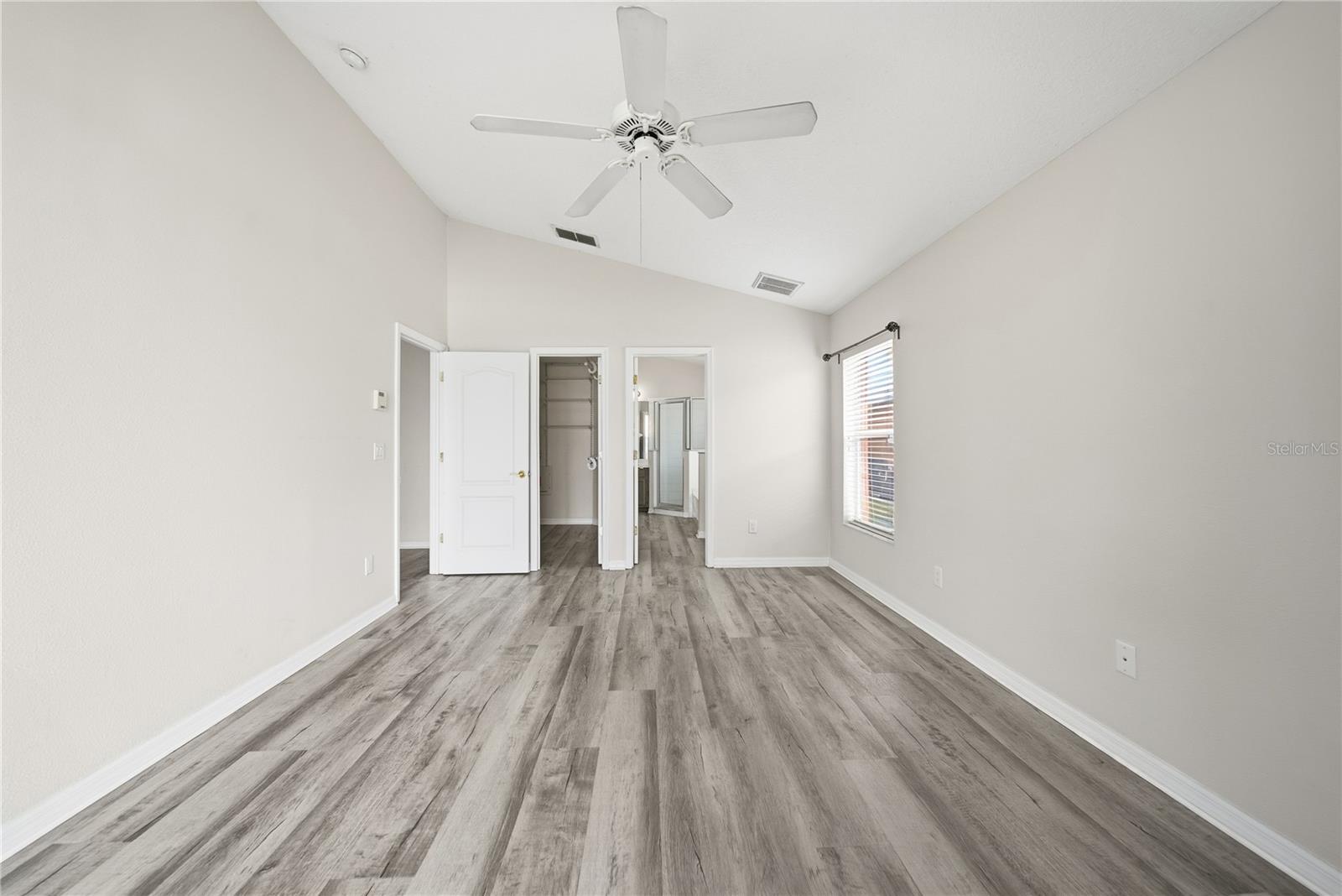 BRIDGEWATER PH 03 - Residential Lease