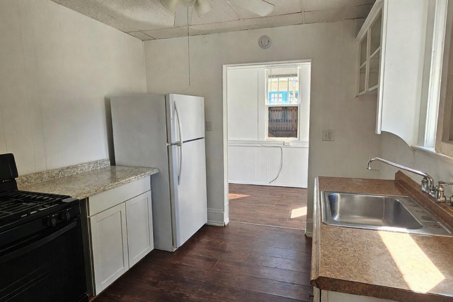 MORRISSEYS BLK 08 BRUSH & STEWARTS SEABREEZE - Residential Lease