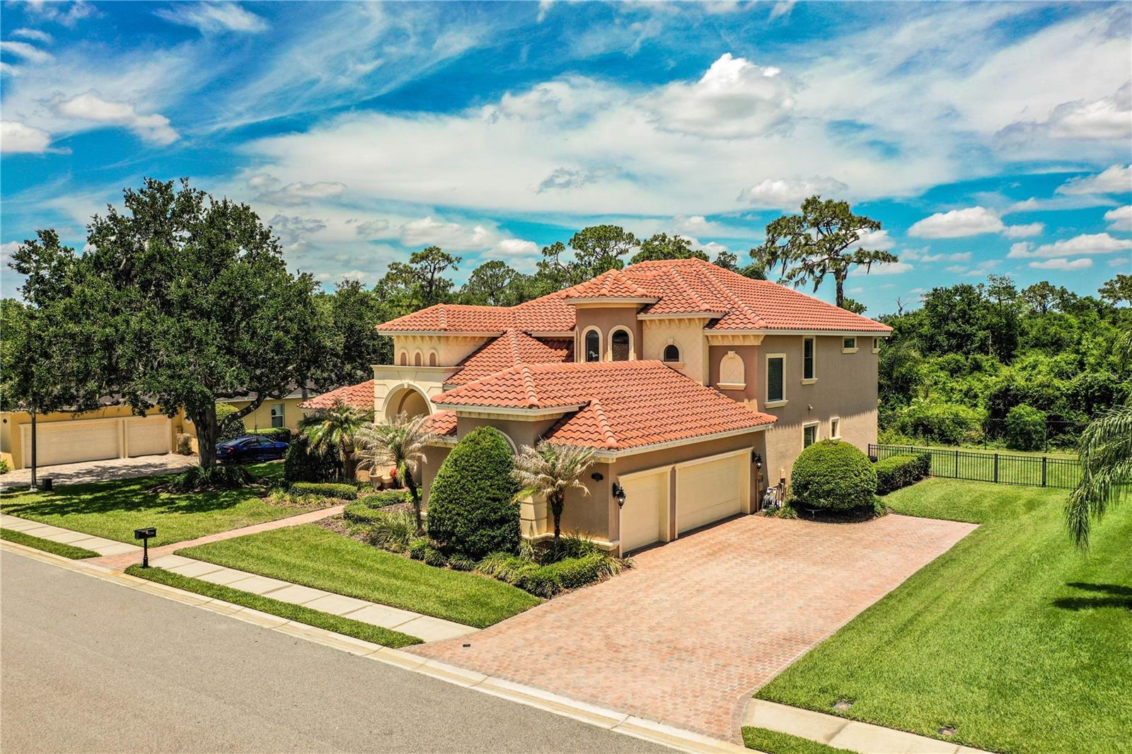 EAGLEBROOKE NORTH - Residential