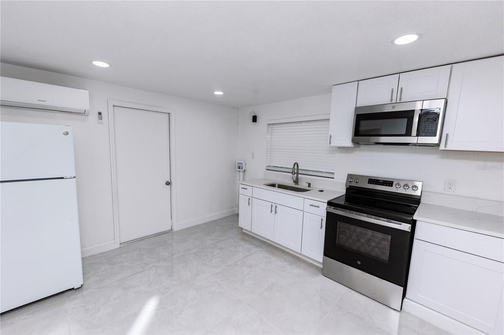 Photo of 902 Marshall Street, Clearwater, FL 33755 (MLS # TB8503991)
