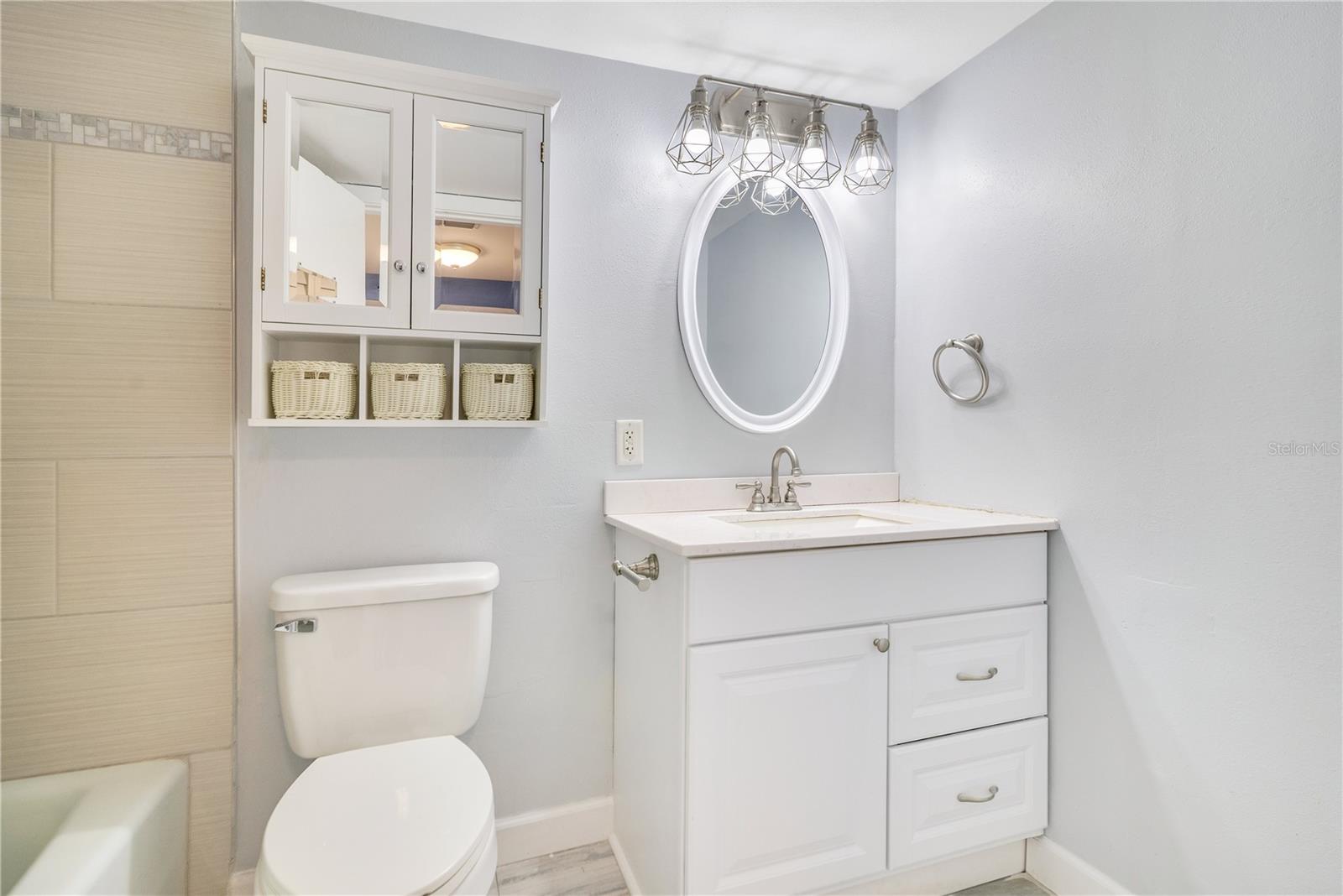 CROWN OAKS - Residential