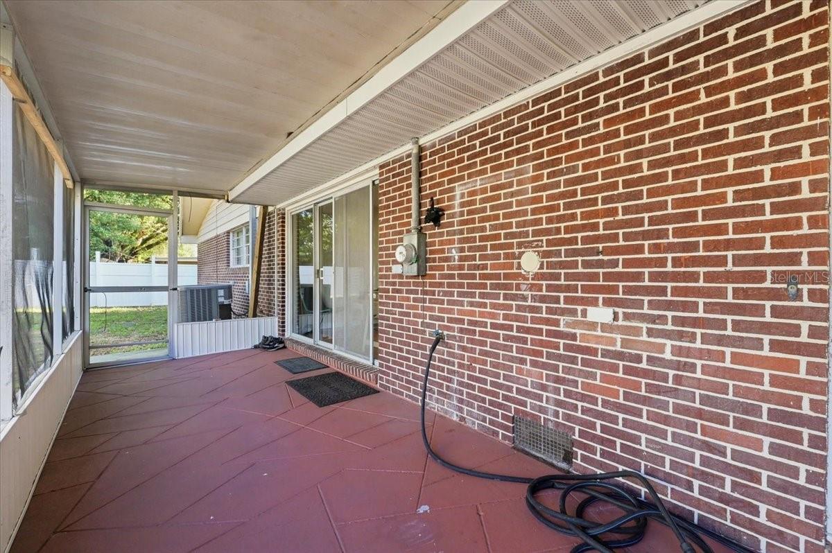 TEMPLE PARK - Residential