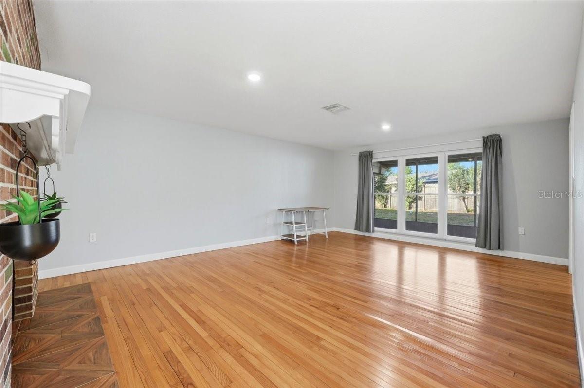 TEMPLE PARK - Residential