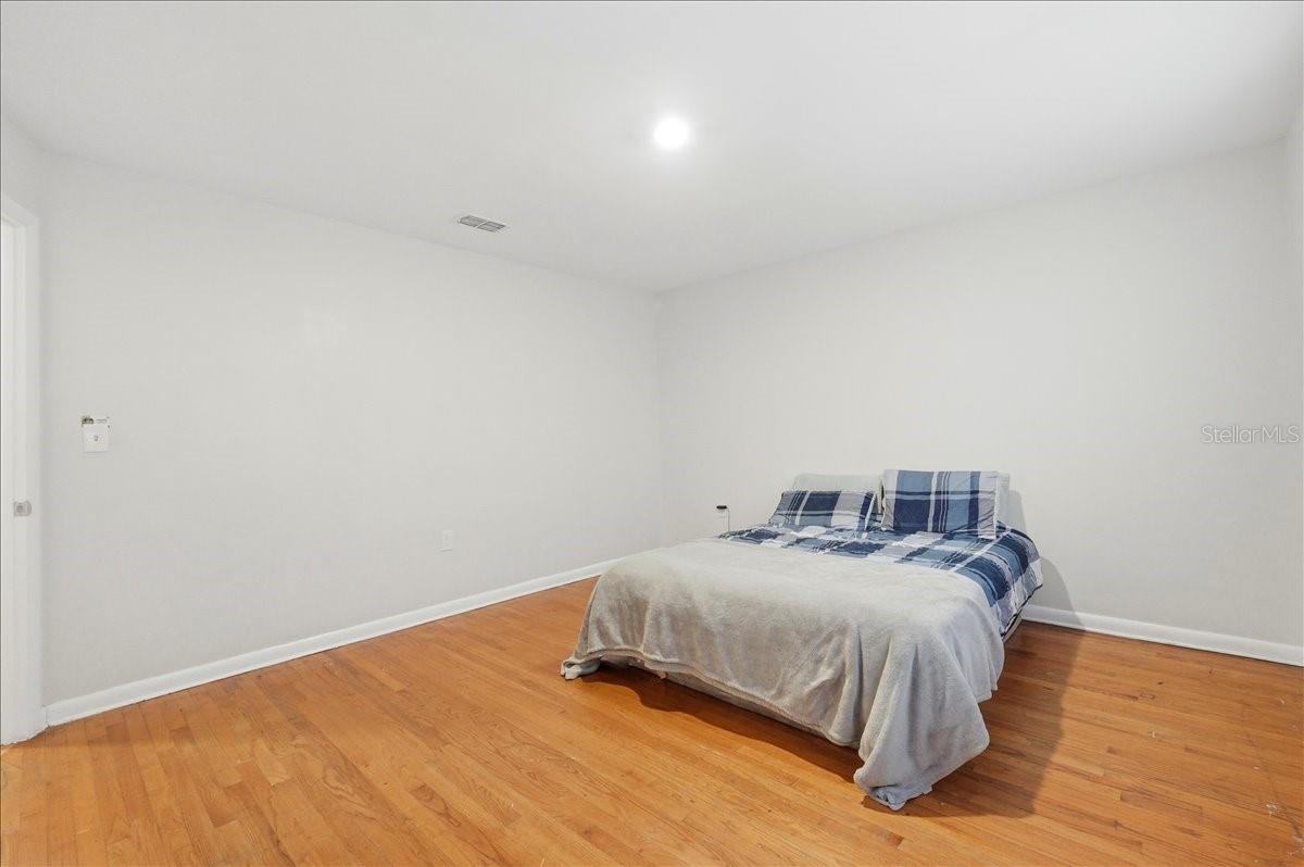 TEMPLE PARK - Residential