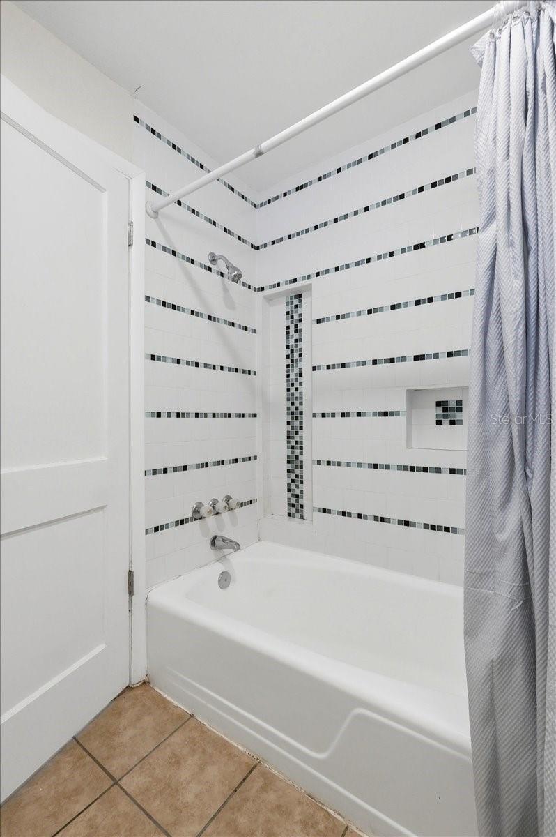 TEMPLE PARK - Residential