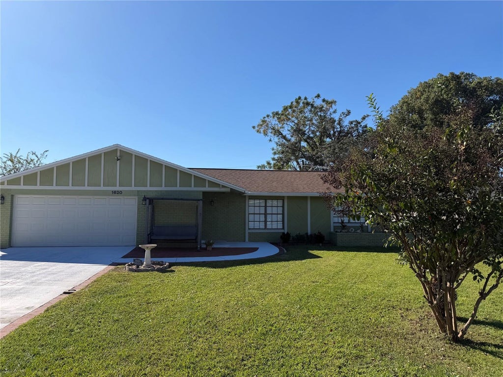 Photo of 1620 Drayton Avenue, Deltona, FL 32725 (MLS # O6450581)