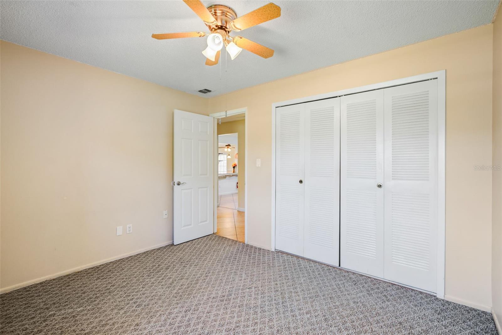 RIO PINAR WOODS - Residential