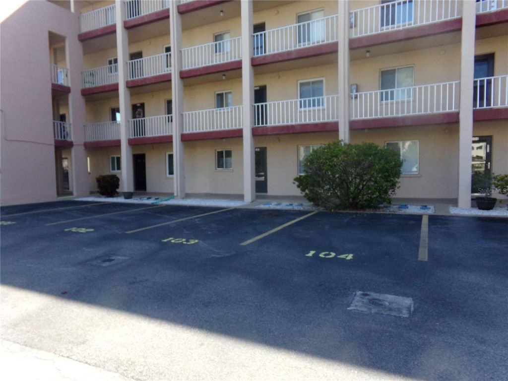 Photo of 4111 Heron Way #103, Bradenton, FL 34205 (MLS # A4663841)