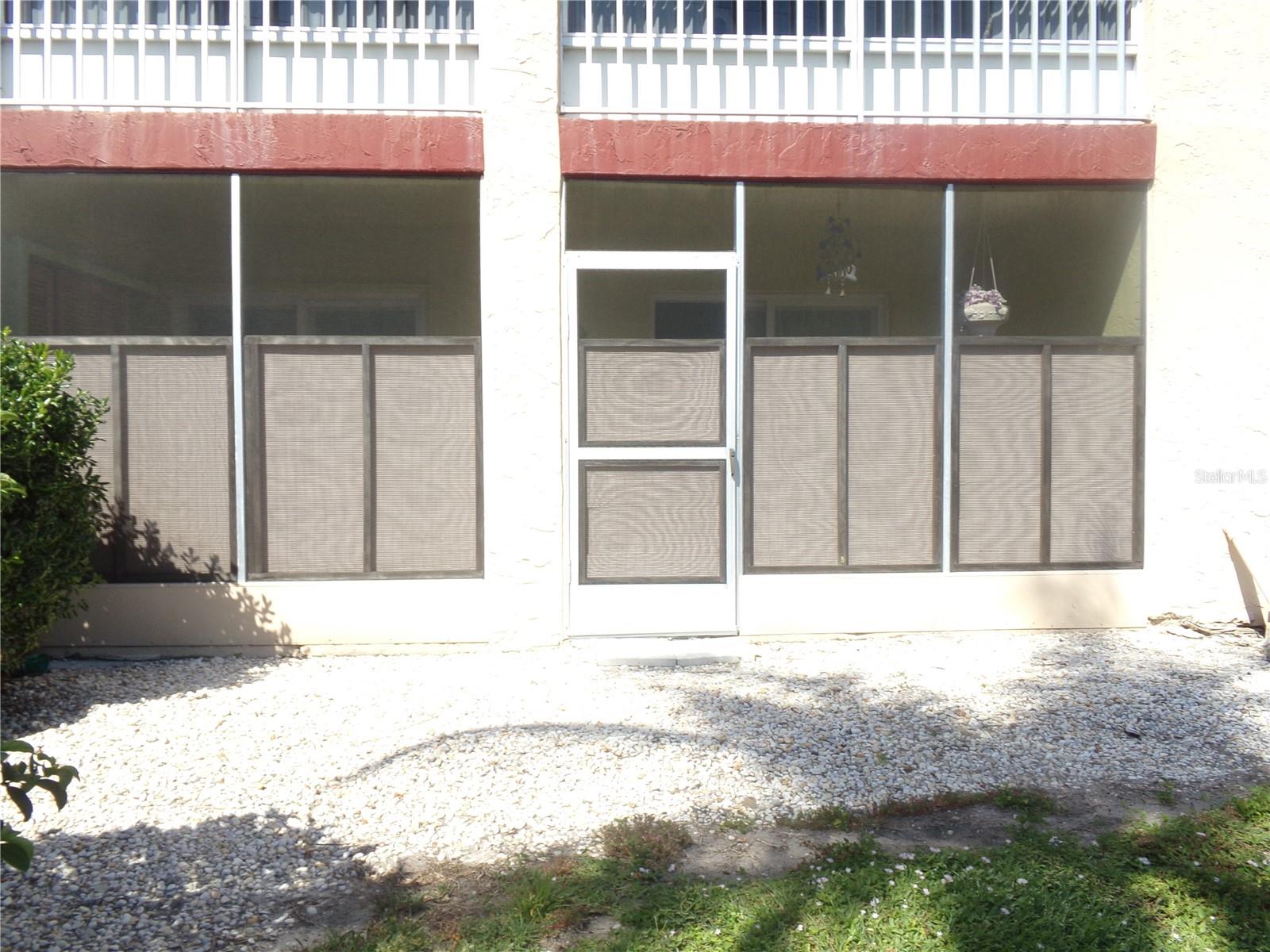 BAYSHORE ON THE LAKE APTS SEC 4 - Residential