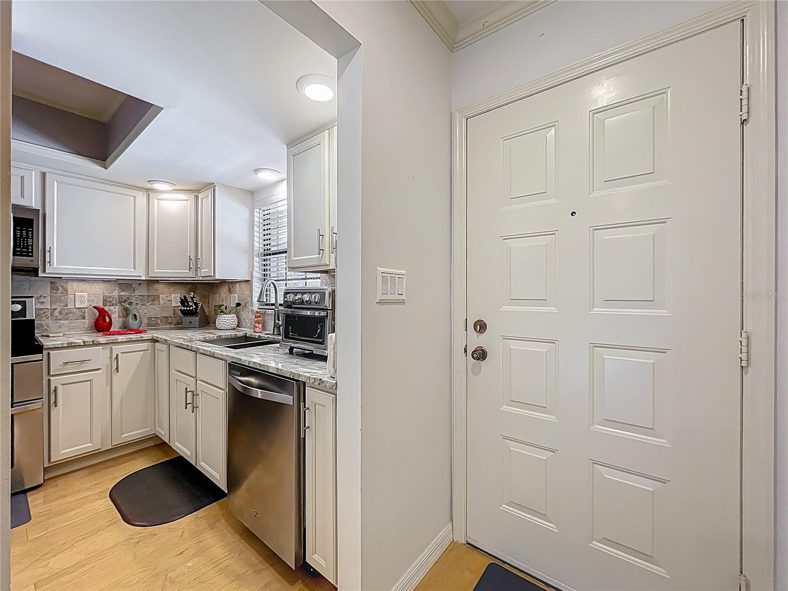 110 N TREMAIN STREET 206